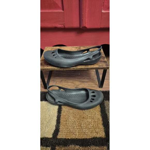 CROCS Shoes - Crocs Size 7 Kadee Women's Flat  Black (11215) Water Shoes Comfort Strap EUC
